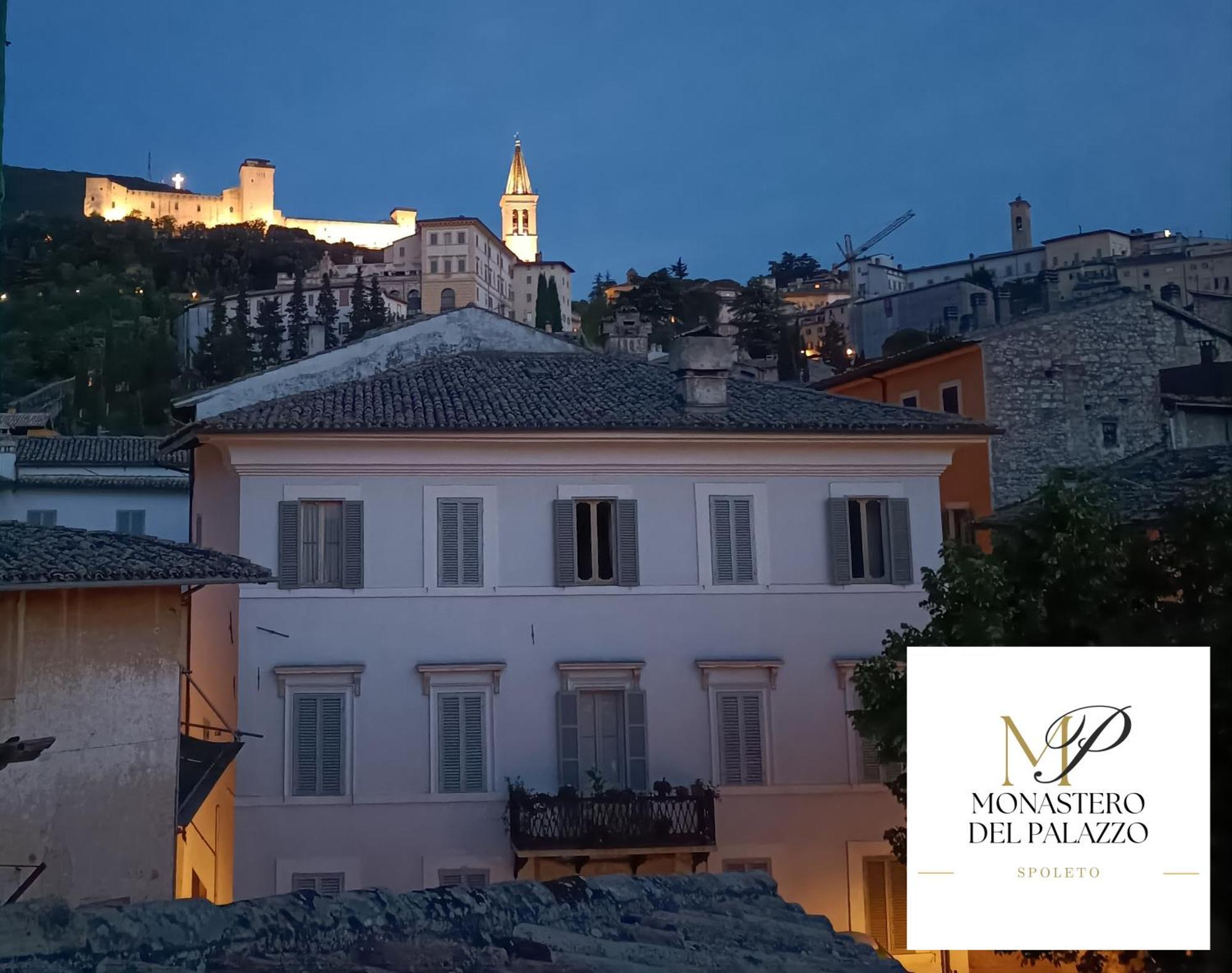 Monastero Del Palazzo Casa Vacanze Spoleto Exteriör bild